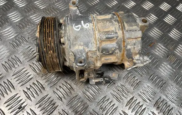 Renault Captur II Air conditioning (A/C) compressor (pump) 926006UB0A 008706073B5