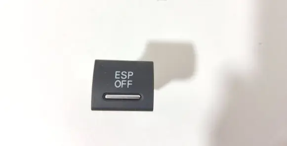 Audi A3 S3 8P ESP (stability program) switch 8P0927134B 9751255