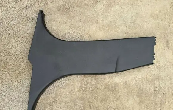 BMW X1 F48 F49 (B) pillar trim (bottom) 51437332817 7332817
