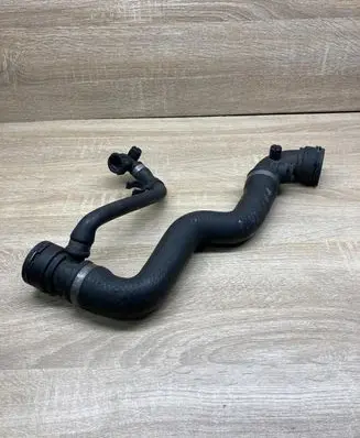 BMW X5 E53 Engine coolant pipe/hose 1436375 7519427