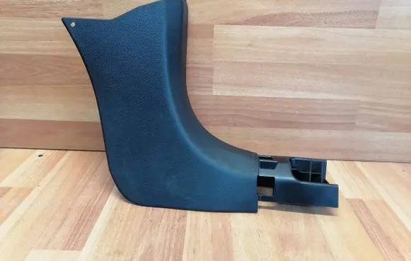 Renault Megane IV Front sill trim cover 768368069R 632100851302 632100851