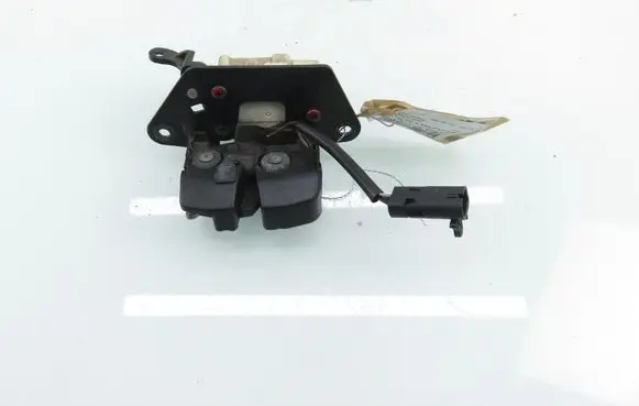 Fiat Stilo Tailgate/trunk/boot lock/catch/latch 65006100