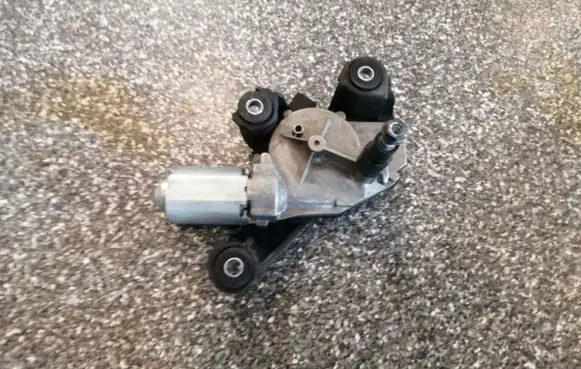 Nissan Qashqai Rear window wiper motor 0390201820 28710JD000