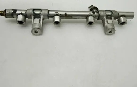 Volkswagen Tiguan Fuel main line pipe 06L133317E 06L906054B A416037462459
