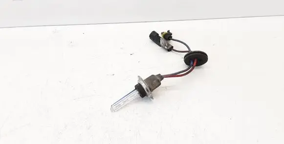 BMW 3 E90 E91 Xenon bulb 