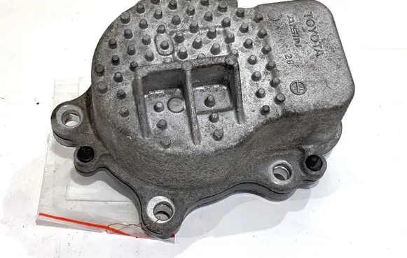 Toyota Auris E180 Water pump 