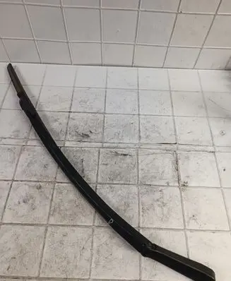 Alfa Romeo 147 Front wiper blade arm