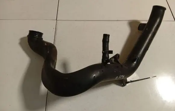 Opel Astra H Intercooler hose/pipe 