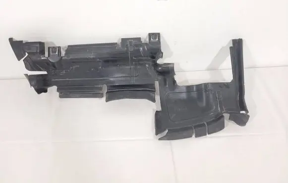 Audi A4 S4 B9 Intercooler air guide/duct channel 8W0121283Am 602650