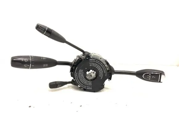 Wiper turn signal indicator stalk/switch