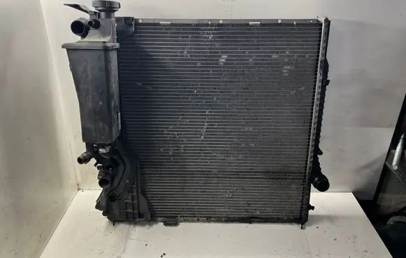 BMW X5 E53 Coolant radiator 1711778838707