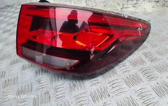 MG ZS Rear/tail lights 1029450002 ZS11661191 R1YS1Y