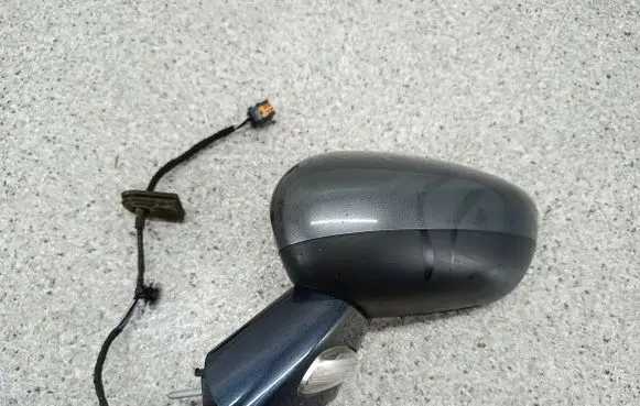Citroen C5 Front door electric wing mirror 96721916T4