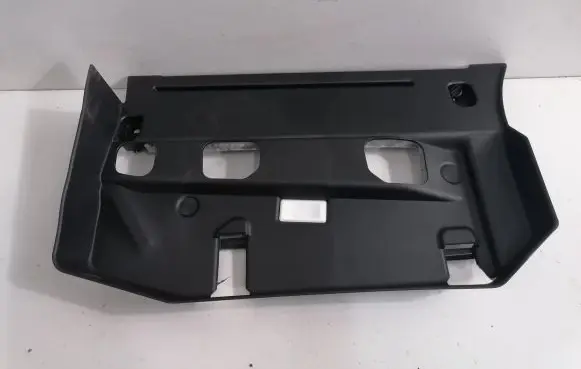 BMW 3 G20 G21 Dashboard lower bottom trim panel 6846843