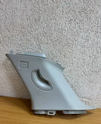 Land Rover Discovery Sport (C) pillar trim FK72519A96B