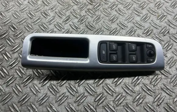 Volvo V50 Electric window control switch