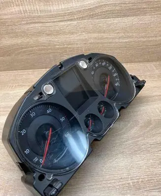 Volkswagen PASSAT B6 Speedometer (instrument cluster) 3C0920960N A2C53242455