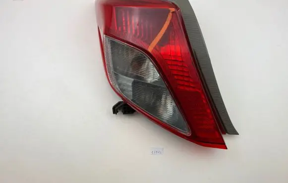 Toyota Yaris Rear/tail lights S1R102 2601 5601