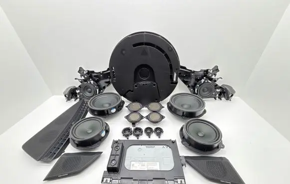 Audi Q3 F3 Audio system kit 83A035465A 83A035382 83A035709