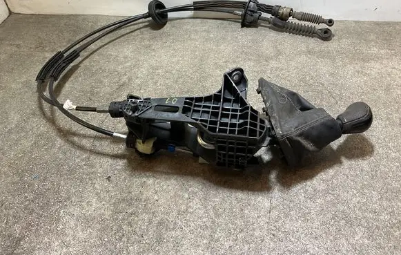 Mercedes-Benz Sprinter W907 W910 Gear shifter/selector A9102600800 00091661 02ZGS004