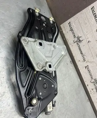 Peugeot 207 CC Rear door window regulator with motor 400975C 0975 30410