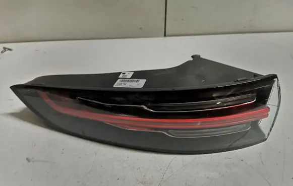 Porsche Cayenne (9Y0 9Y3) Rear/tail lights 9Y0945095H