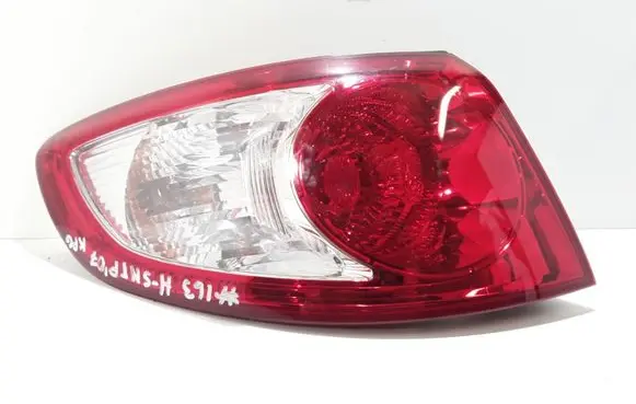 Hyundai Santa Fe Rear/tail lights 924012B000