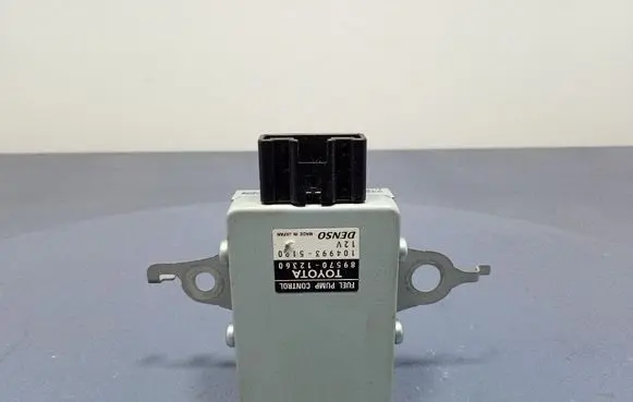 Toyota Auris E180 Other control units/modules 8957012360