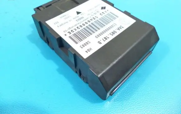 Volkswagen PASSAT B7 Central body control module 3AA905107B IMPRK1197181