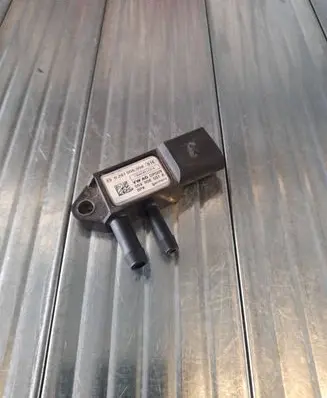 Audi A8 S8 D4 4H Air pressure sensor 059906051A 0281006006 120614T1731E