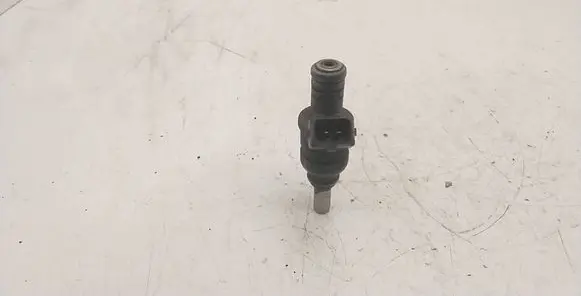 BMW 5 E60 E61 Fuel injector 1427240