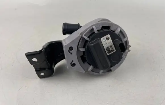 Audi Q4 e-tron Electric auxiliary coolant/water pump 1EA965567K