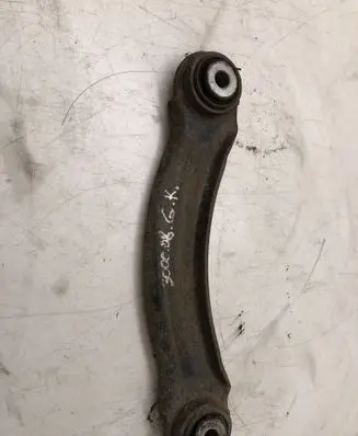 Chrysler 300 - 300C Rear upper control arm/wishbone