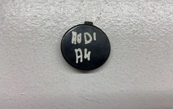Audi A4 S4 B8 8K Front tow hook cap/cover 8k0807241