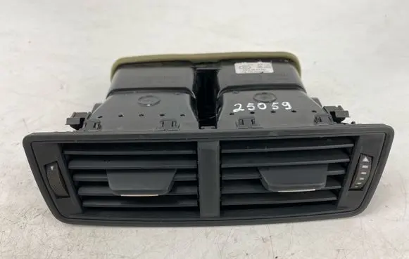 Audi Q7 4M Other center console (tunnel) element 4M0819203B