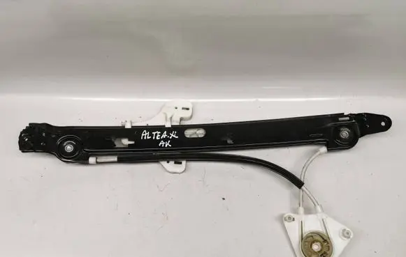 Seat Altea XL Rear window lifting mechanism without motor
