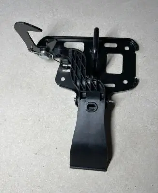 Audi Q5 SQ5 Engine bonnet/hood lock/latch loop/hook 8R0823480A
