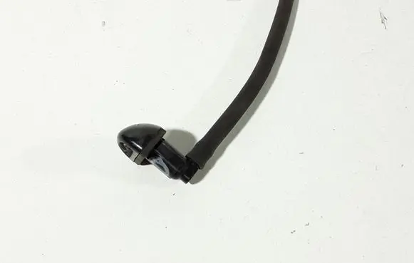 Toyota Prius+ (ZVW40) Rear window washer spray nozzle 