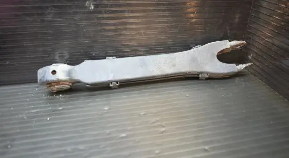 Mercedes-Benz E W212 Rear control arm