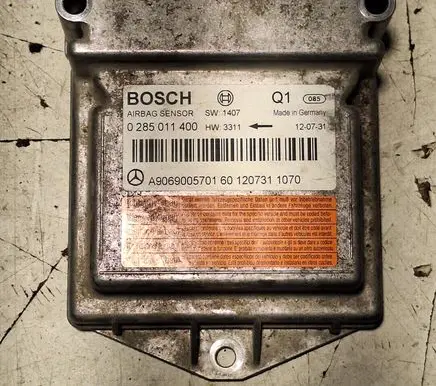Mercedes-Benz Sprinter W906 Airbag control unit/module 0285011400 A9069005701