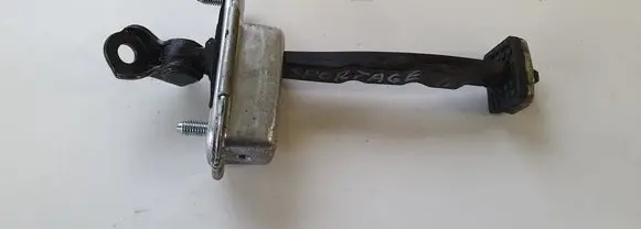 KIA Sportage Front door check strap stopper