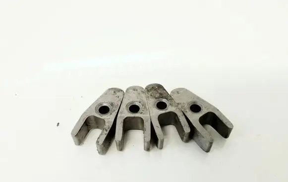 Mercedes-Benz B W245 Fuel Injector clamp holder