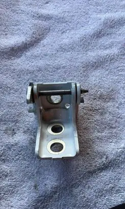 Citroen C4 Grand Picasso Rear door upper hinge 1608322680