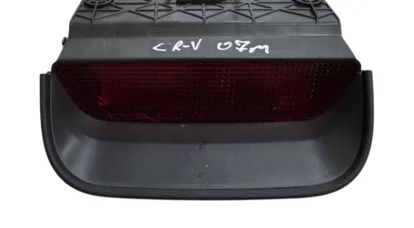 Honda CR-V Third/center stoplight P6369