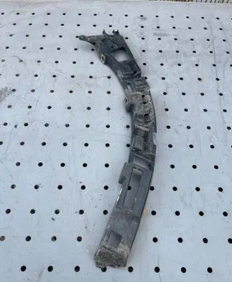Opel Combo E Front bumper mounting bracket 9816768780