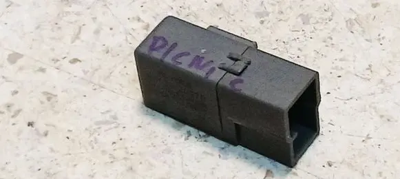 Toyota Picnic Other relay 8653020070