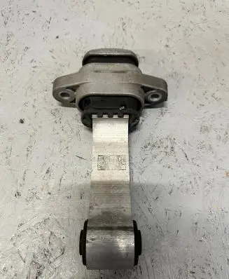 Hyundai Tucson IV NX4 Engine mount bracket 21950R5200 20246615