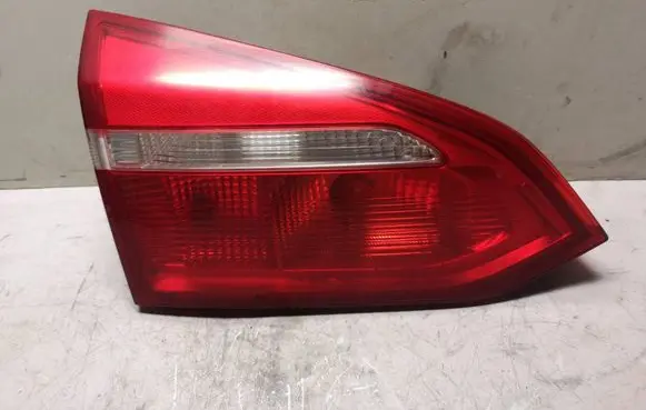 Ford Focus Rear/tail lights F1EB13A603BA