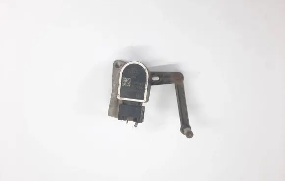 BMW 5 F10 F11 Headlight/headlamp level sensor 6861351
