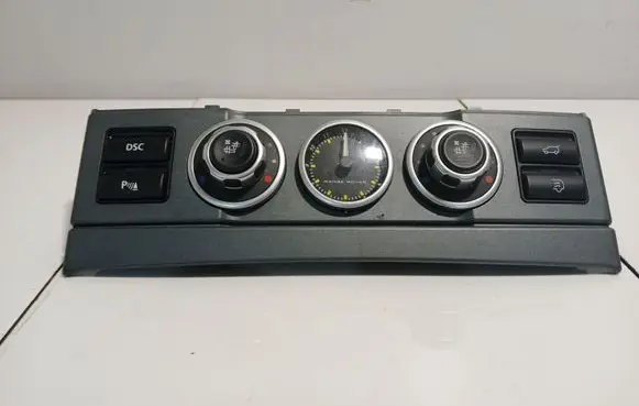 Land Rover Range Rover L322 Seat heating switch YUL501270